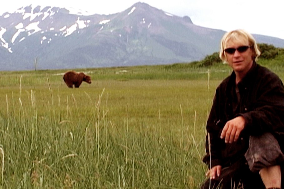 GRIZZLY MAN, Timothy Treadwell, 2005, (c) Lions Gate/courtesy Everett Collection